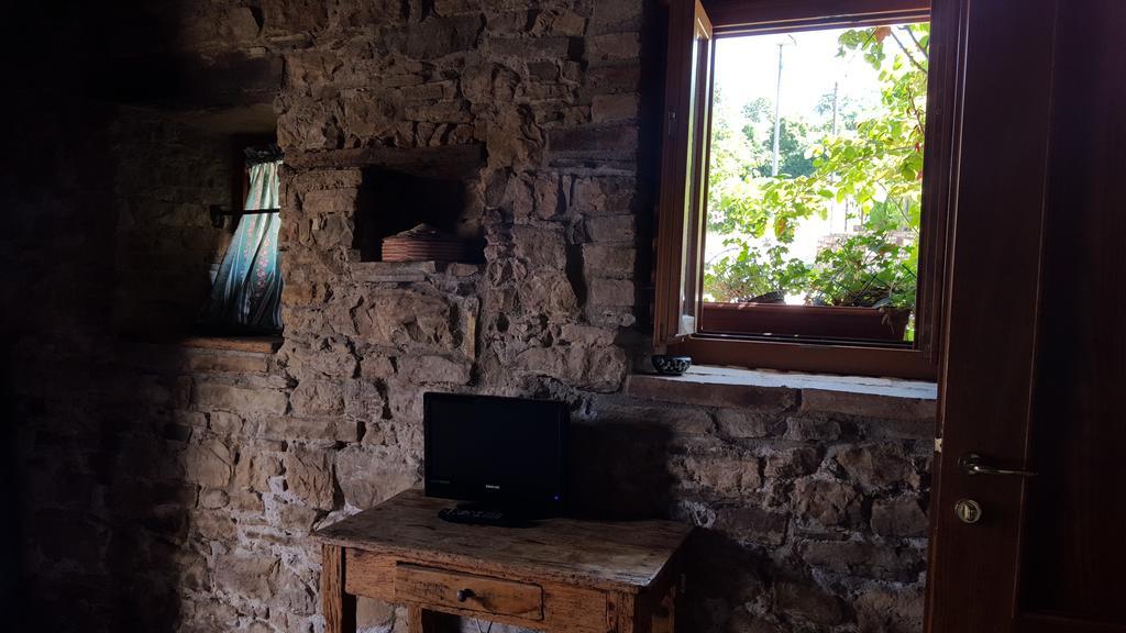 Agriturismo Corte Del Gallo Rivergaro Rum bild